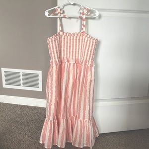 Adorable girls dress. New without tags